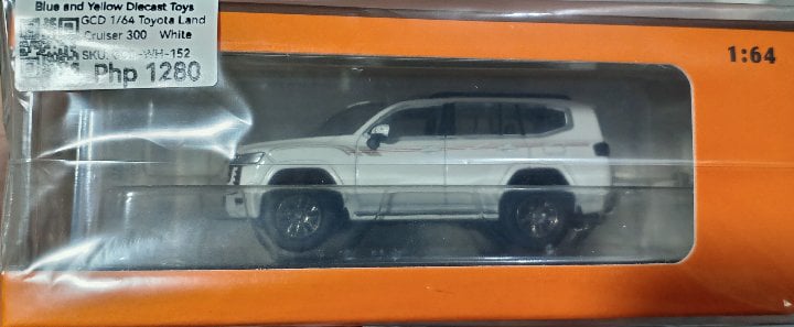 GCD 1/64 Toyota Land Cruiser 300 White GCD-WH-152