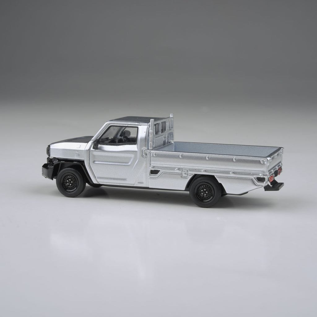 Para64 1/64 2025 Toyota Hilux Champ Tamaraw Silver Metallic LHD PB55701 Diecast Scale Model Car