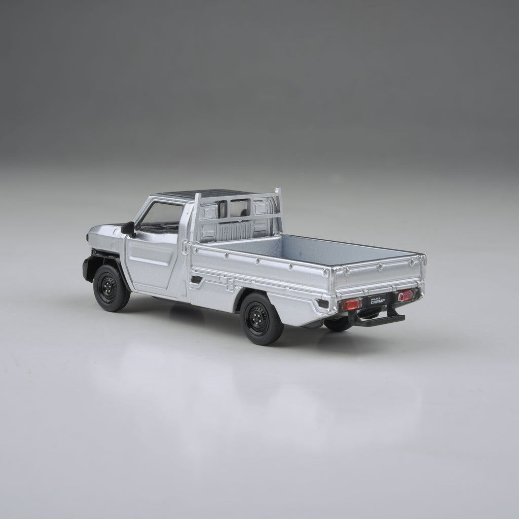 Para64 1/64 2025 Toyota Hilux Champ Tamaraw Silver Metallic LHD PB55701 Diecast Scale Model Car