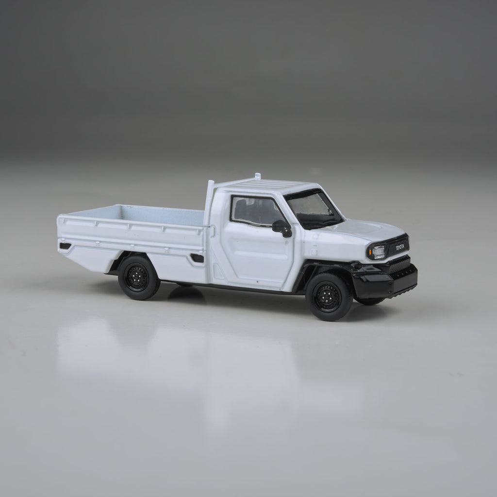 Para64 1/64 2025 Toyota Hilux Champ Tamaraw Super White Pearl LHD PB55703 Diecast Scale Model Car