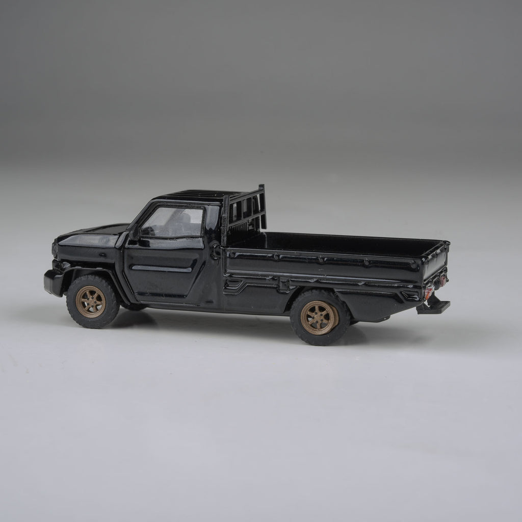 Para64 1/64 2025 Toyota Hilux Champ Tamaraw Black LHD PB55702 Diecast Scale Model Car