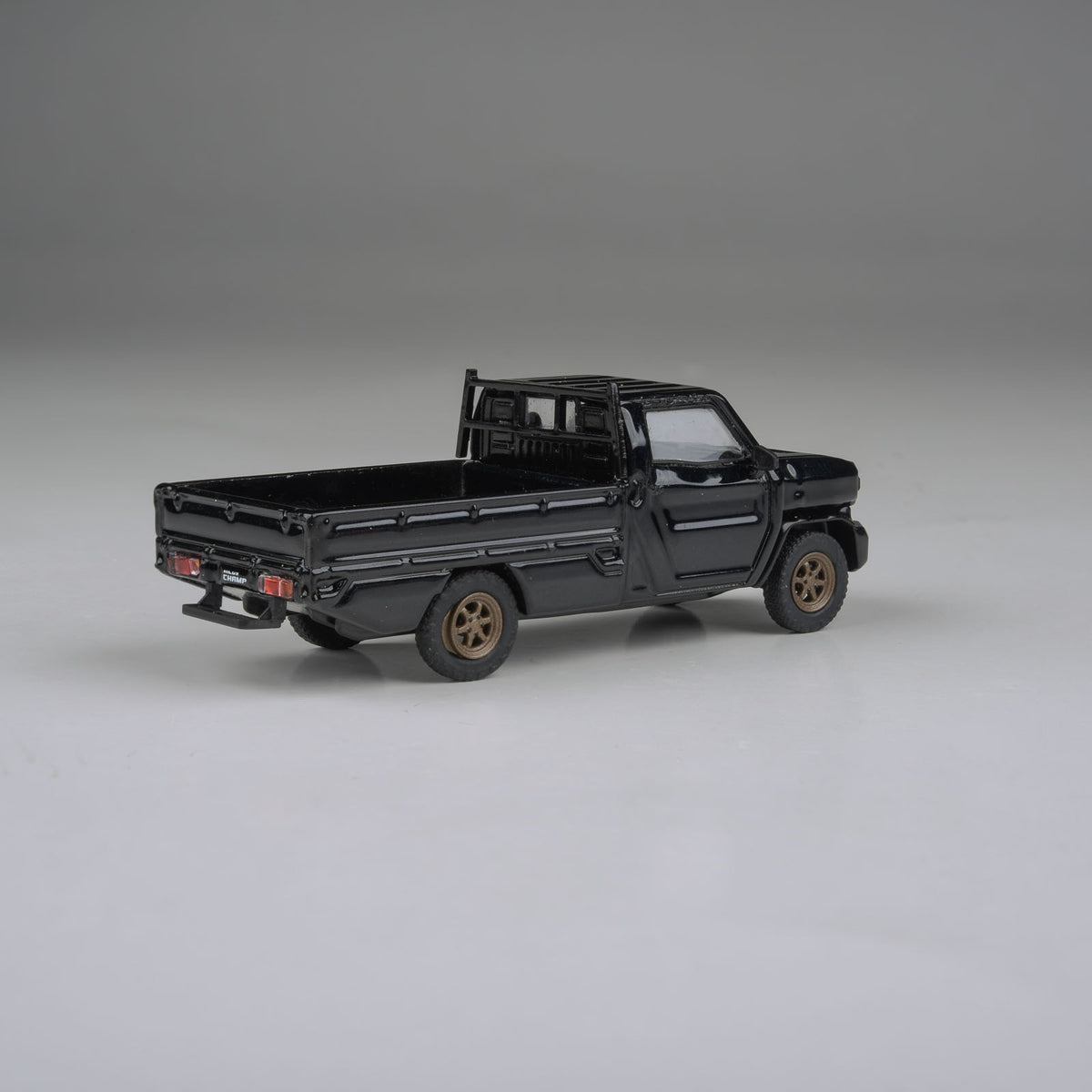 Para64 1/64 2025 Toyota Hilux Champ Tamaraw Black LHD PB55702 Diecast Scale Model Car