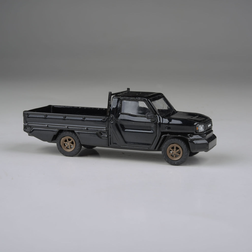 Para64 1/64 2025 Toyota Hilux Champ Tamaraw Black LHD PB55702 Diecast Scale Model Car