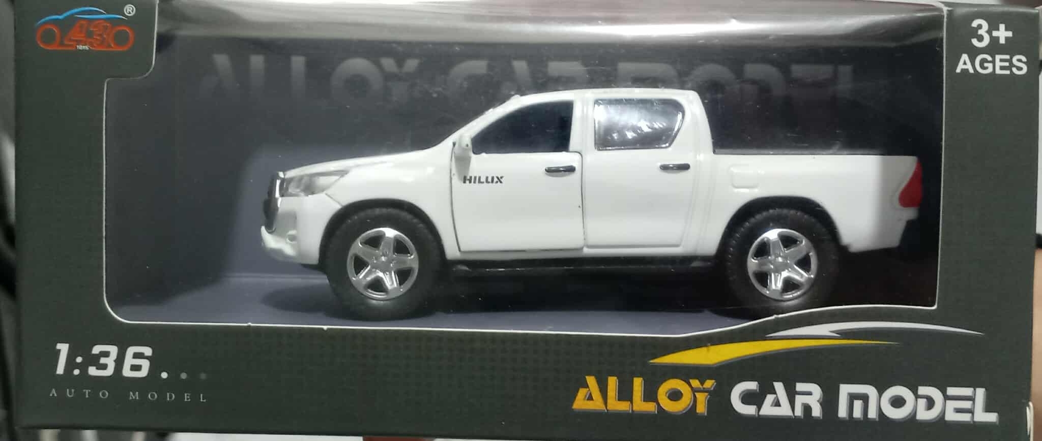 1/36 Auto Model Hilux White BNYTDYS091801