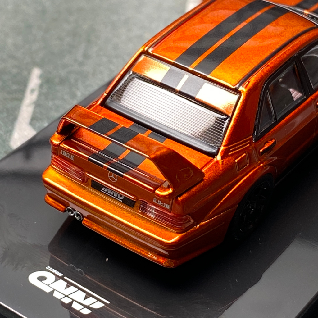 INNO64 1/64 Indonesia Diecast Expo 2025 DINNER CAR IN64-IDE25-DC Diecast Car Model