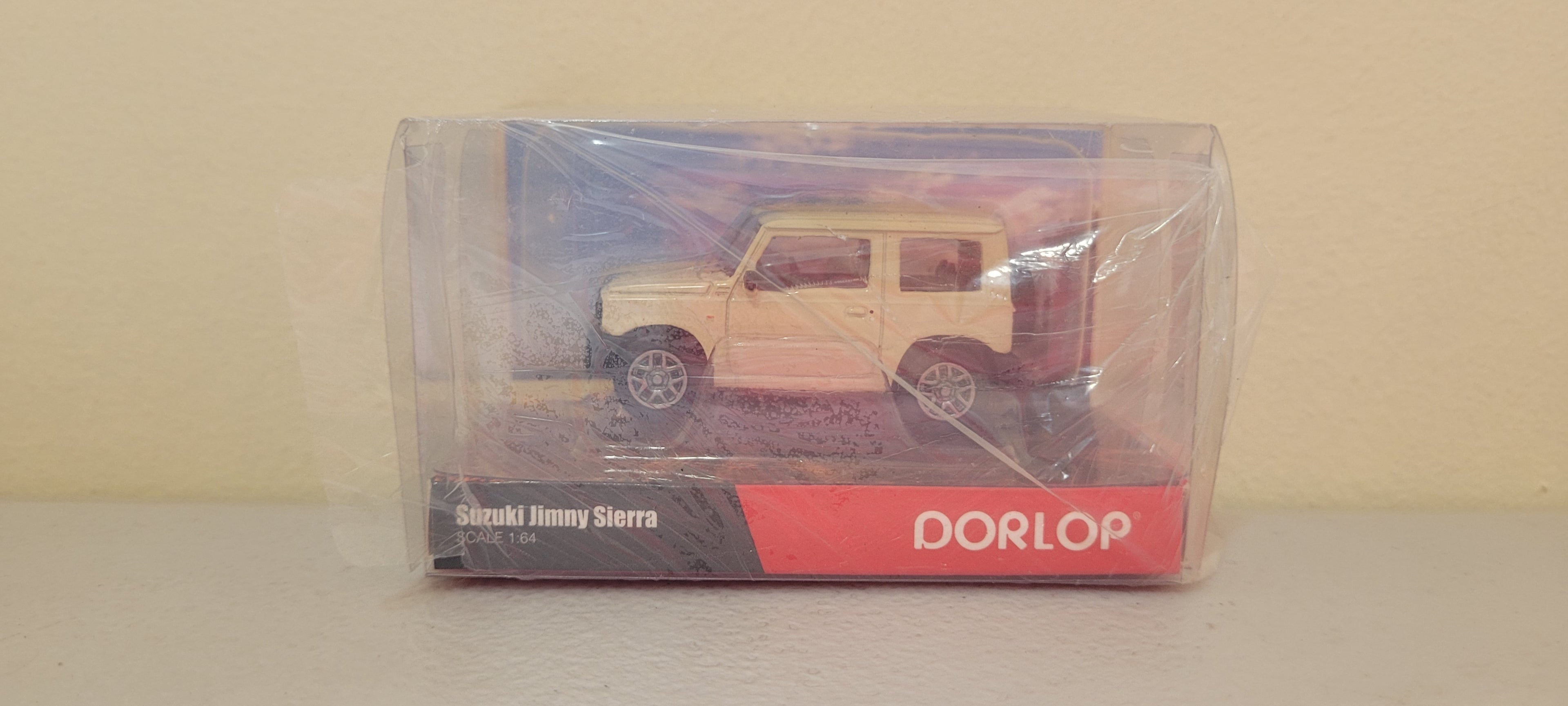 Dorlop 1:64 Suzuki Jimny Sierra