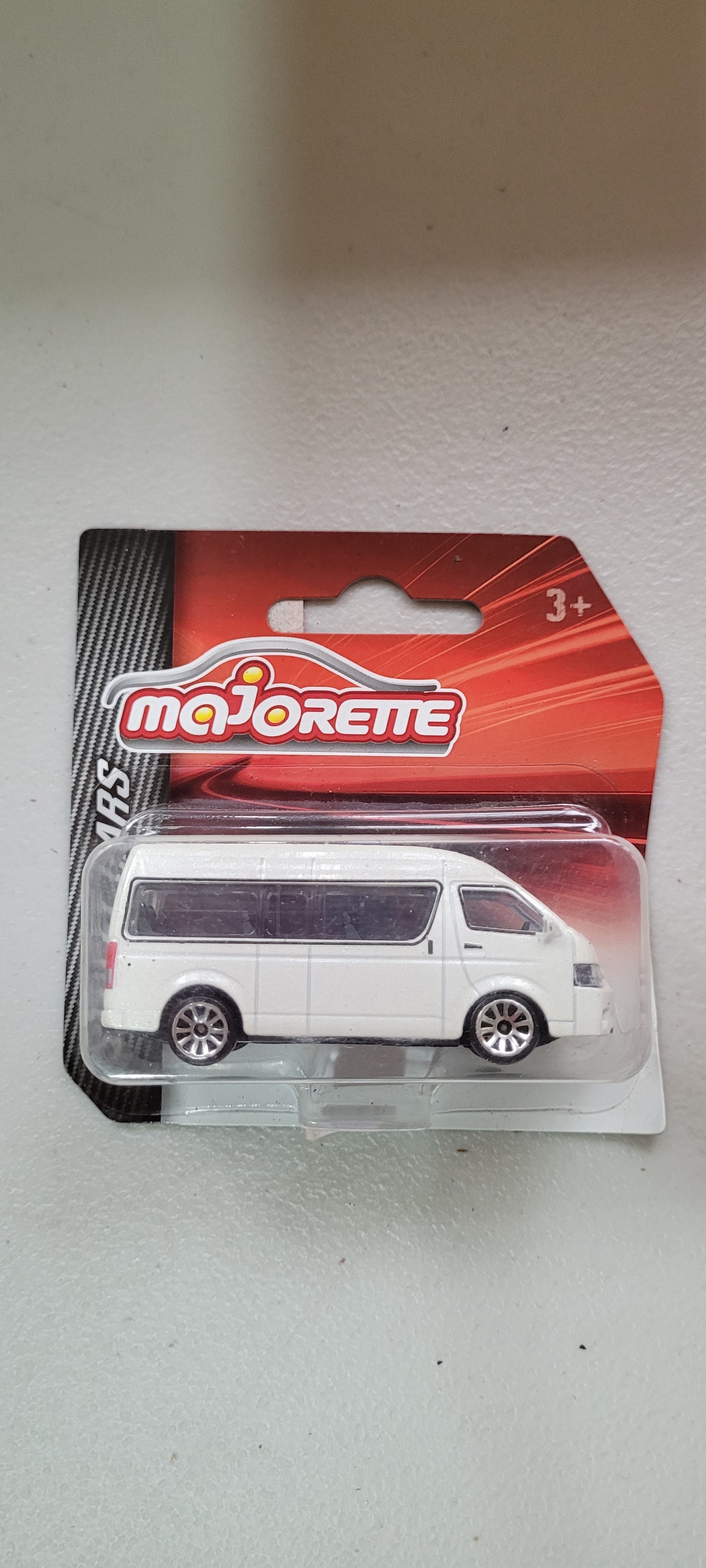 Majorette 1:64 Toyota Hiace