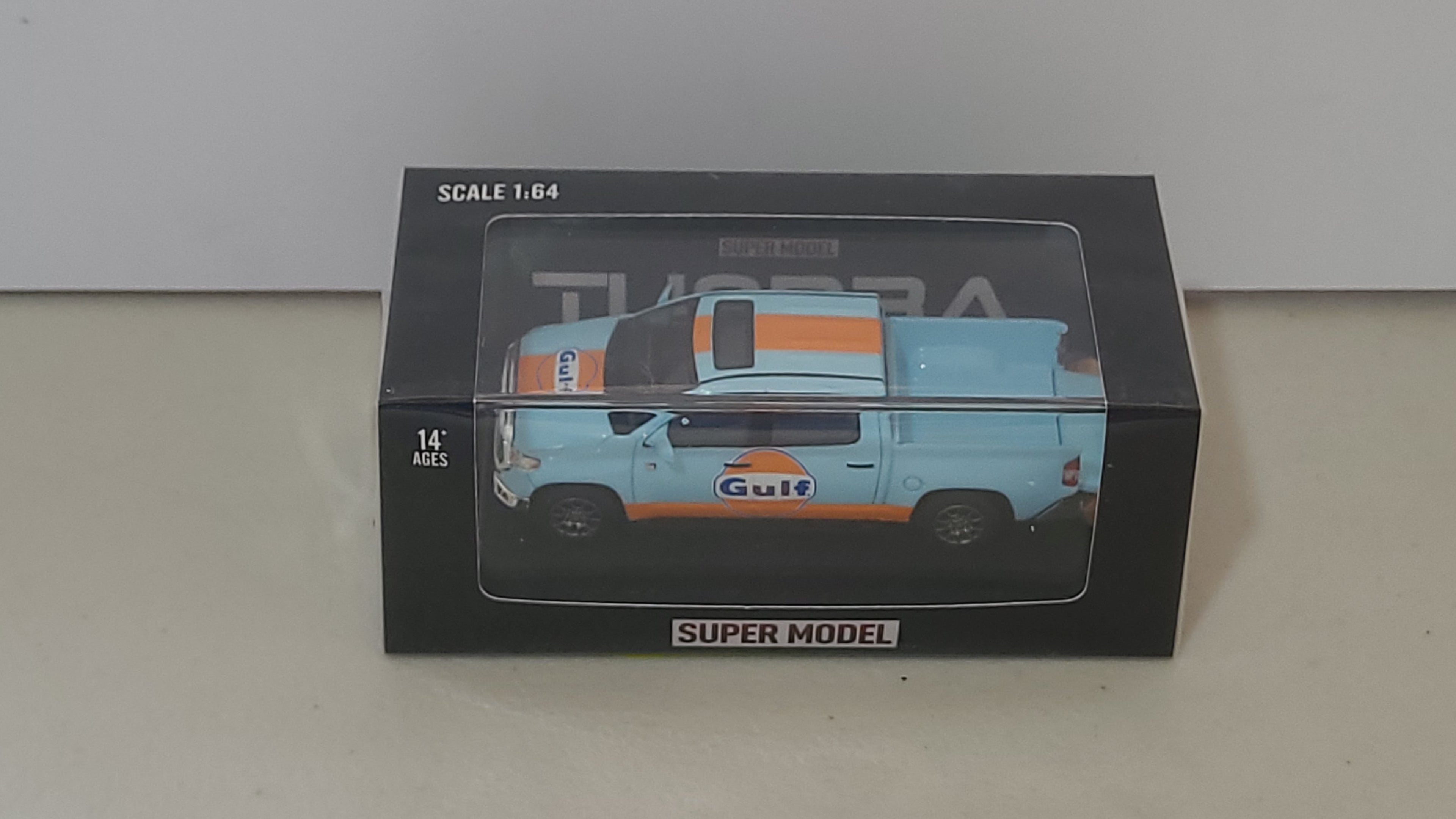 Super Model 1:64 Toyota Tundra