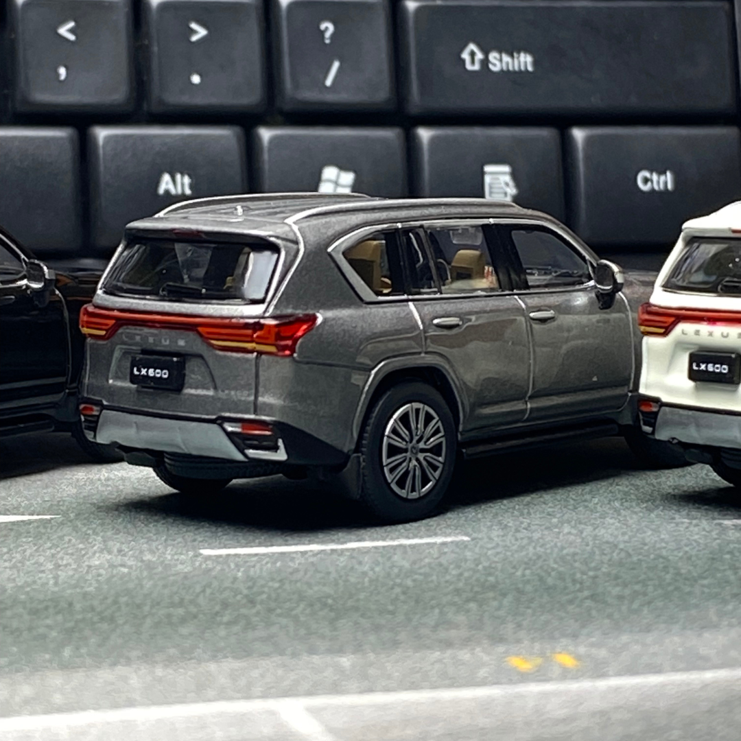 GCD 1:64 2021 Lexus LX 600 Gray GCD-LEX-244