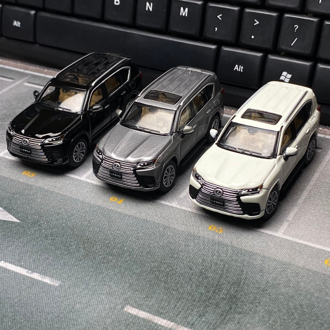 GCD 1:64 2021 Lexus LX 600 White GCD-LEX-242