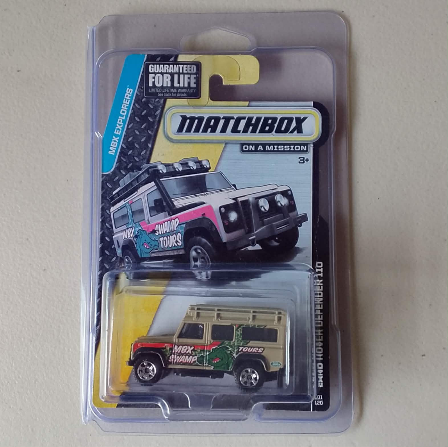 MATCHBOX 1/64 Land Rover Defender 110 BNYMBX03052505 Diecast Scale Model