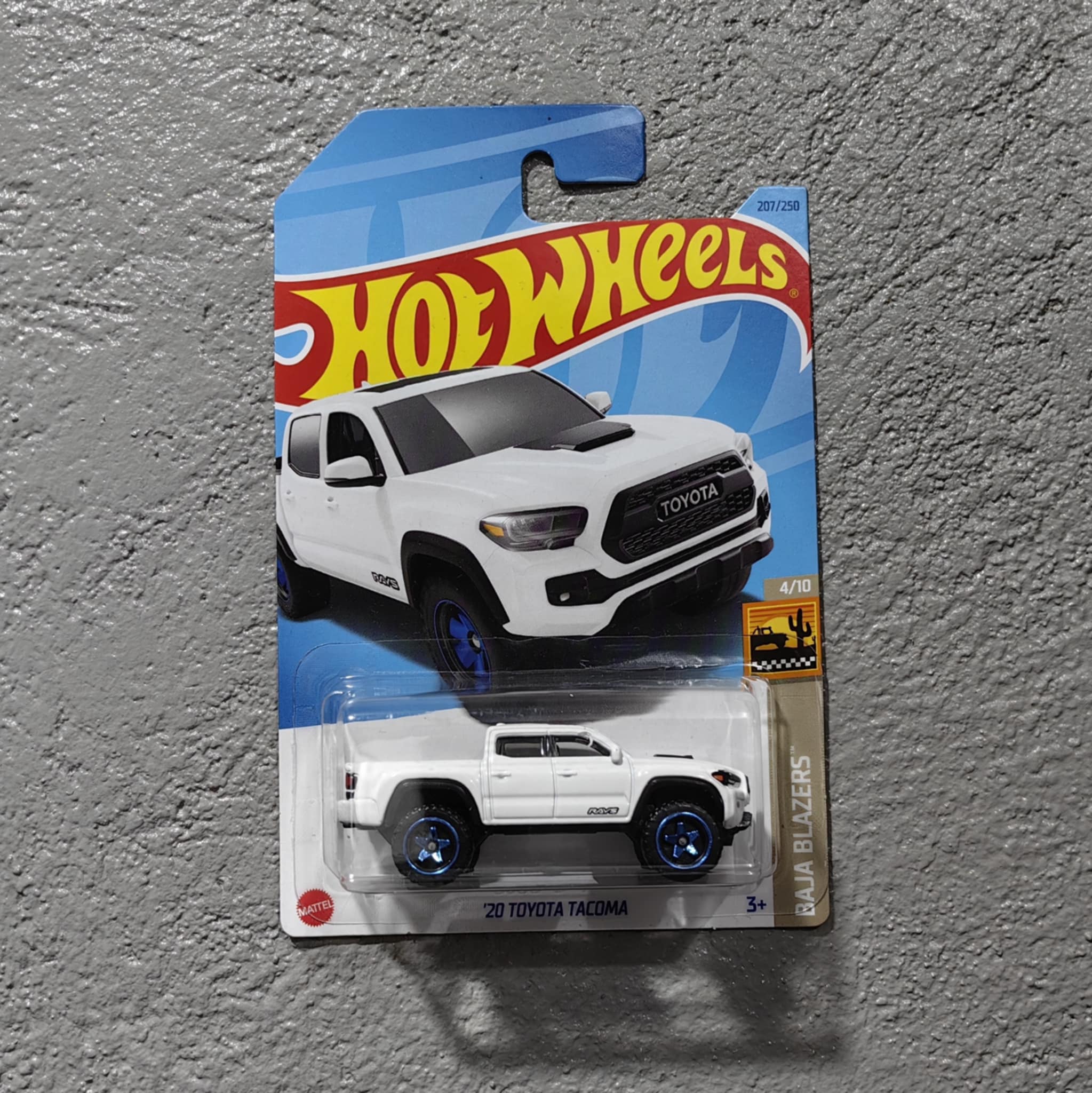 Hot Wheels  20' Toyota Tacoma	BNYHW07092522