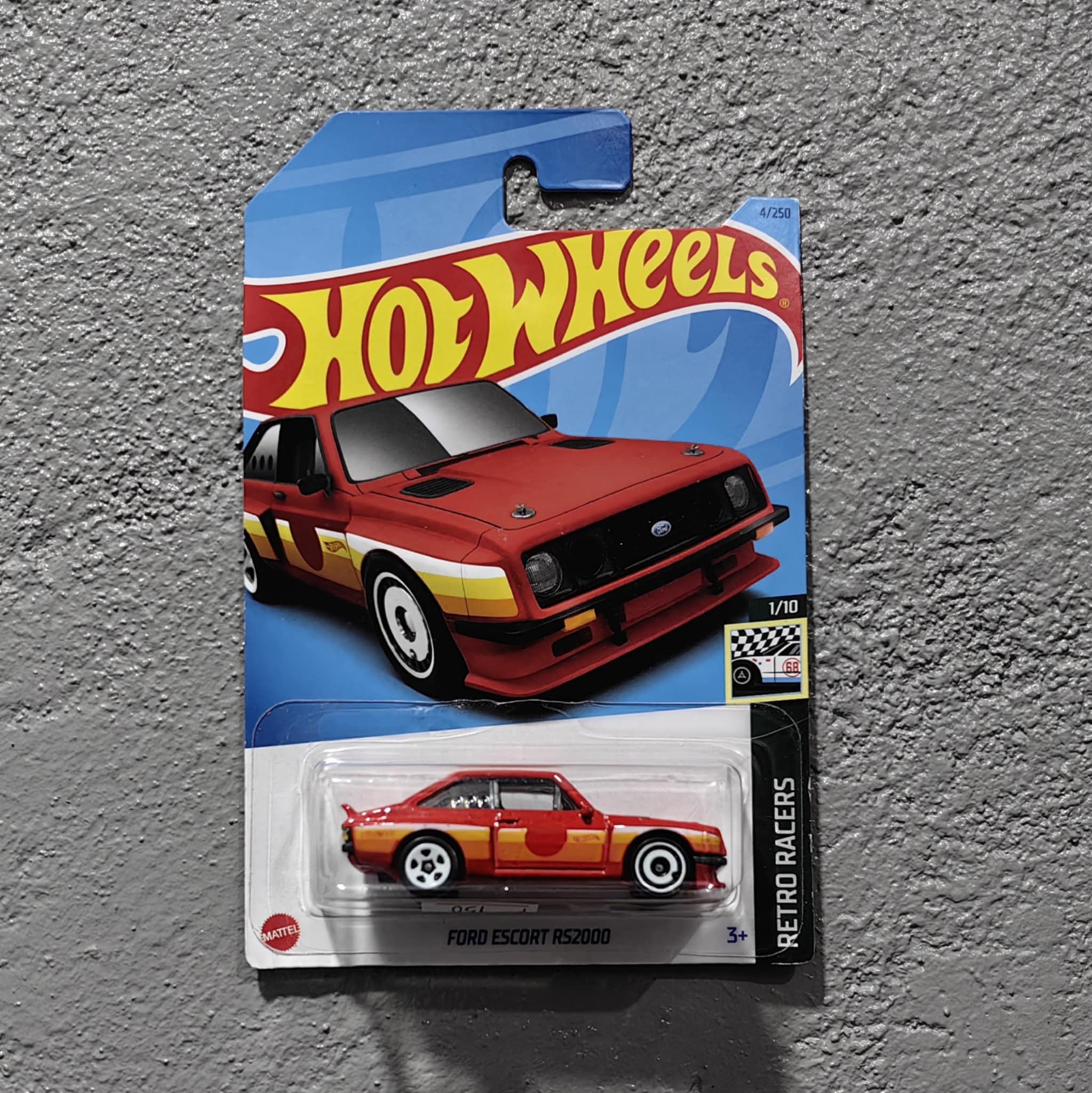 Hot Wheels Ford Escort RS200 Red BNYHW07092535