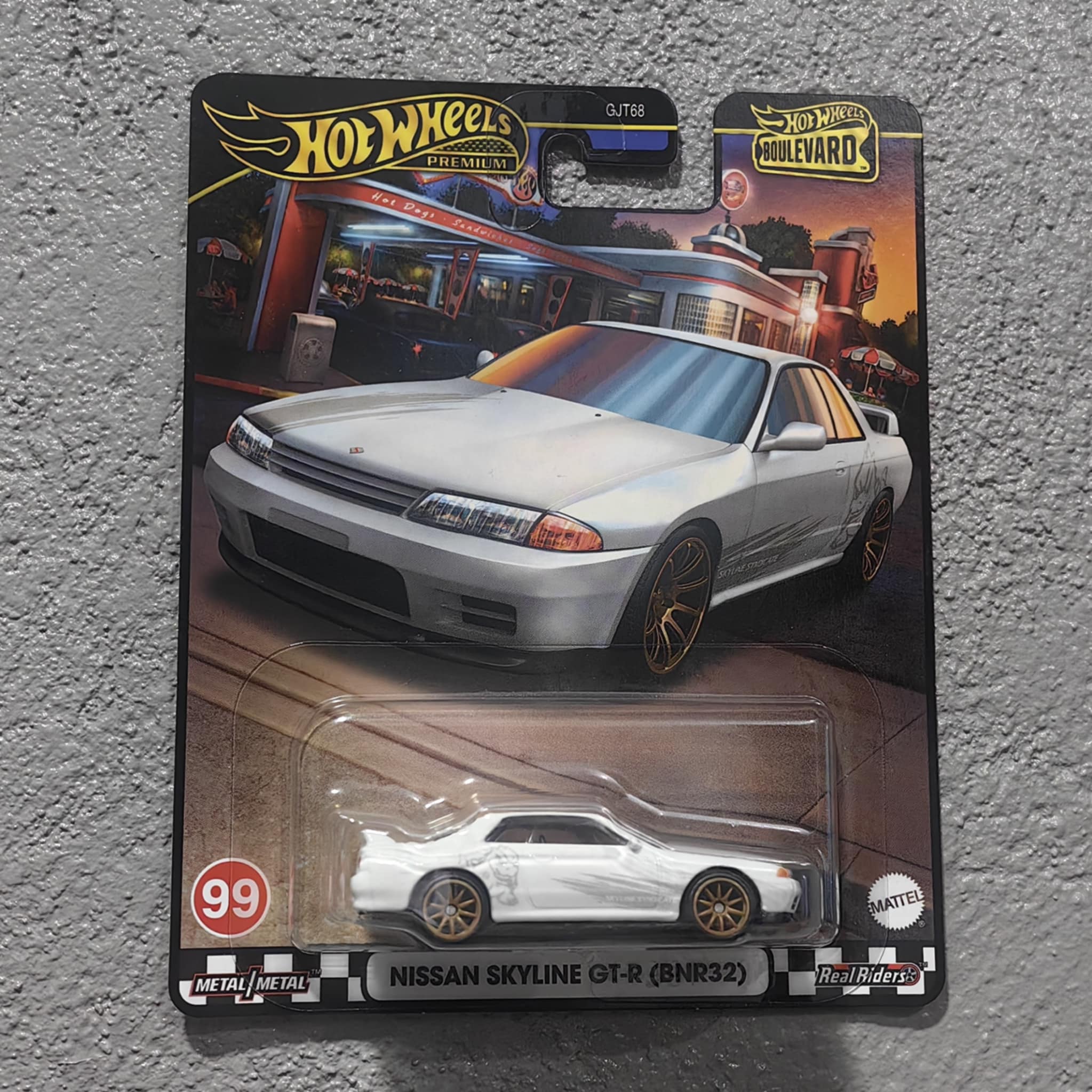 Hot Wheels Premium Nissan Skyline GT-R (BNCR32) BNYHW07102512