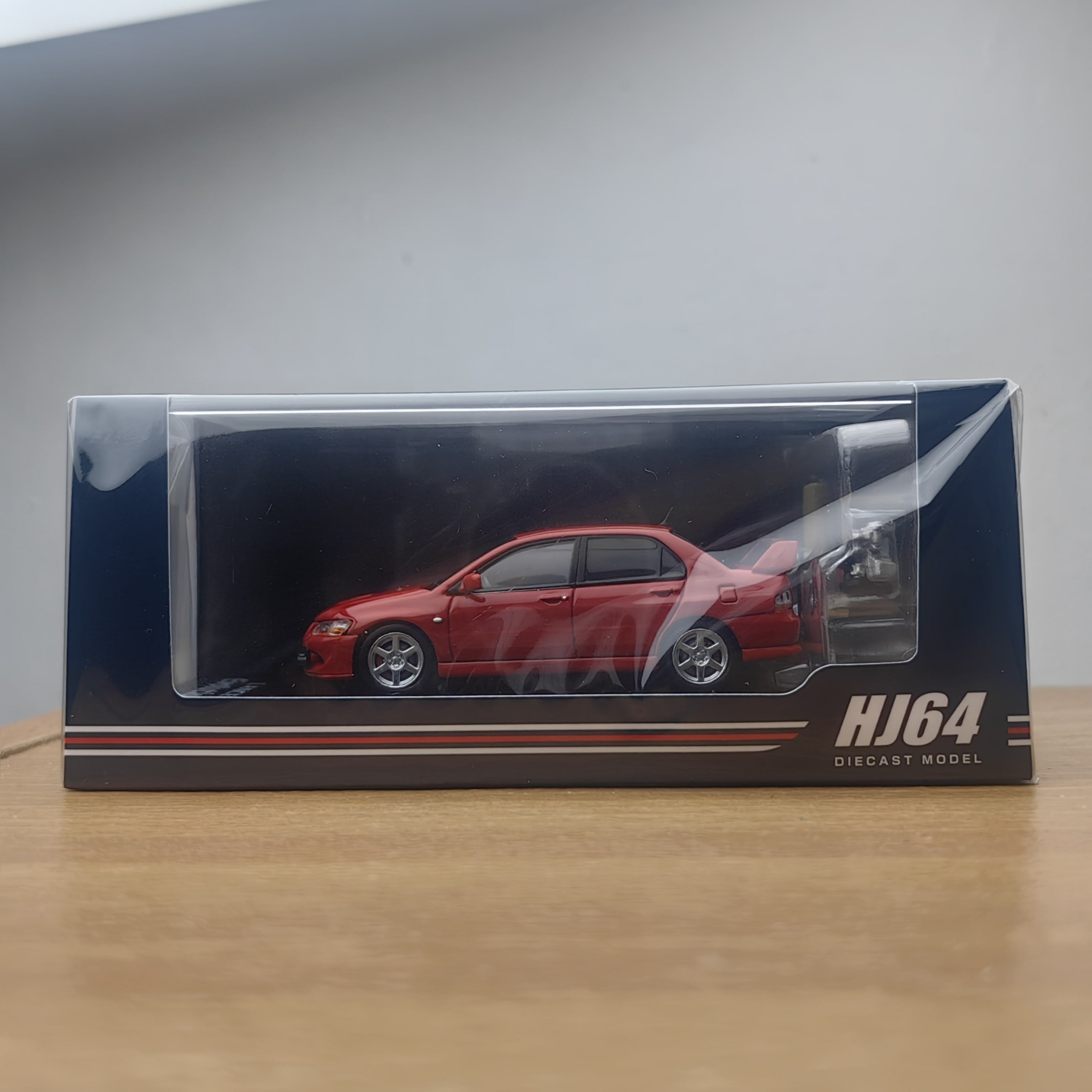 1/64 HOBBY JAPAN Mitsubishi Lancer GSR Evolution VIII w/ Engine Display Model Red Solid