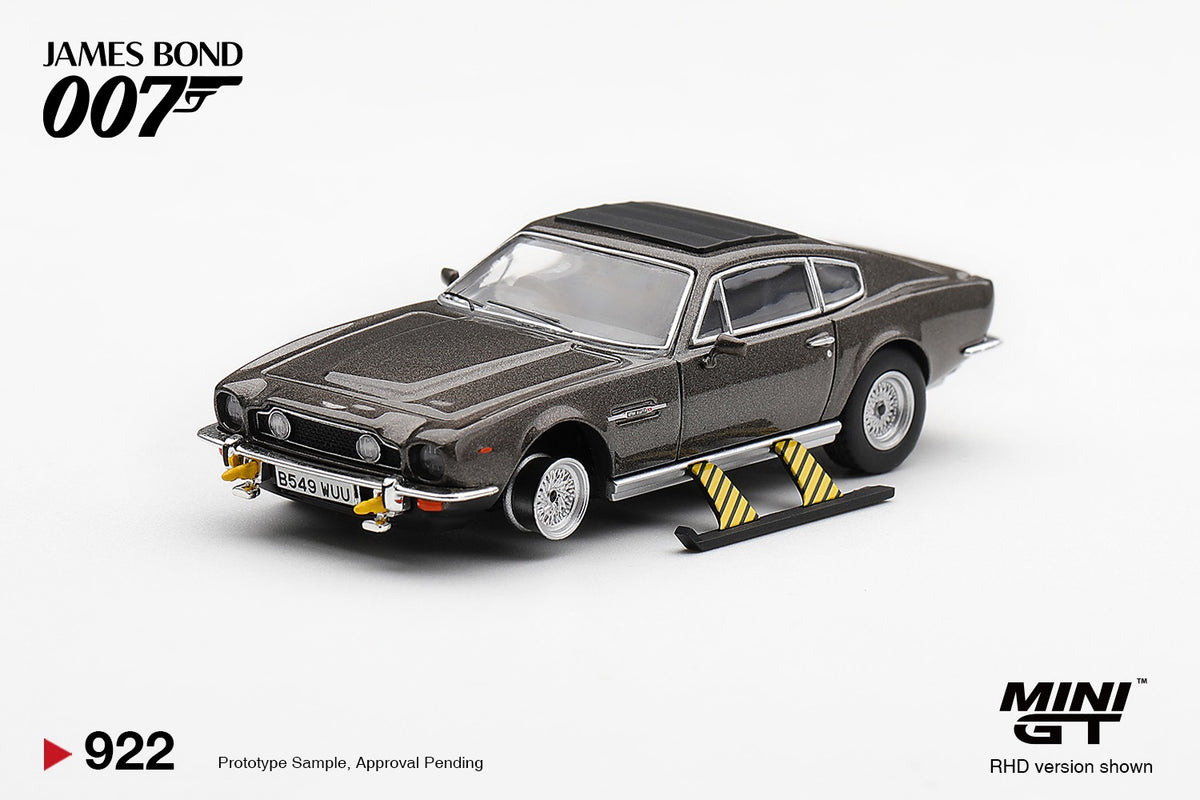 [PRE ORDER] Mini GT 1/64 "Aston Martin V8 Vantage  "The Living Daylights" Weapons On  / English Blister Packaging"