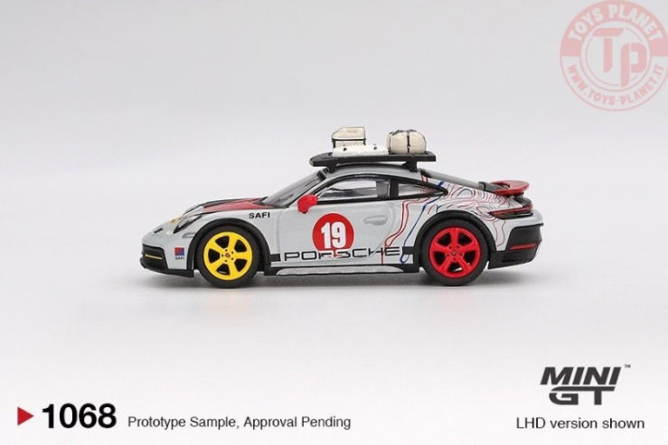 Mini GT 1/64 Porshe 911 Dakar “Uncle Dakar” MGT01068-L Diecast Scale Model
