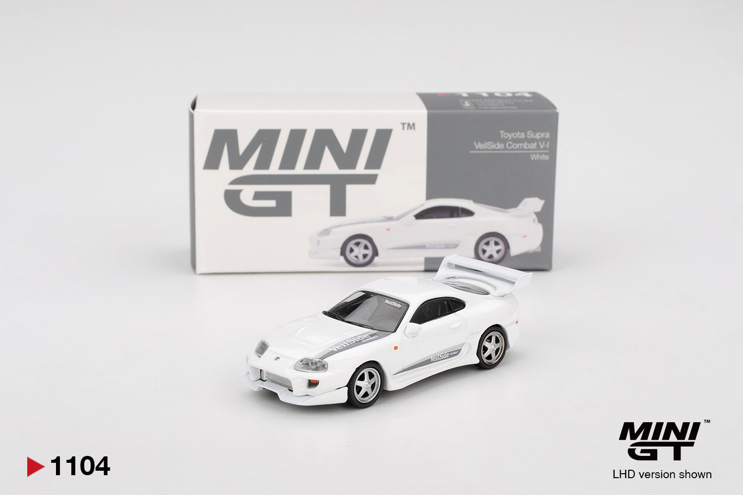 Mini GT 1/64Toyota Supra VeilSide Combat V-I White MGT01104-L Diecast Scale Model