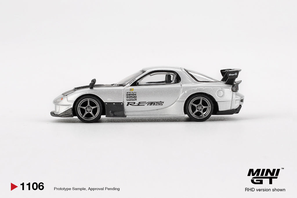 Mini GT 1/64 Mazda RX-7 RE-Amemiya Silver Metallic MGT01106-L Diecast Scale Model