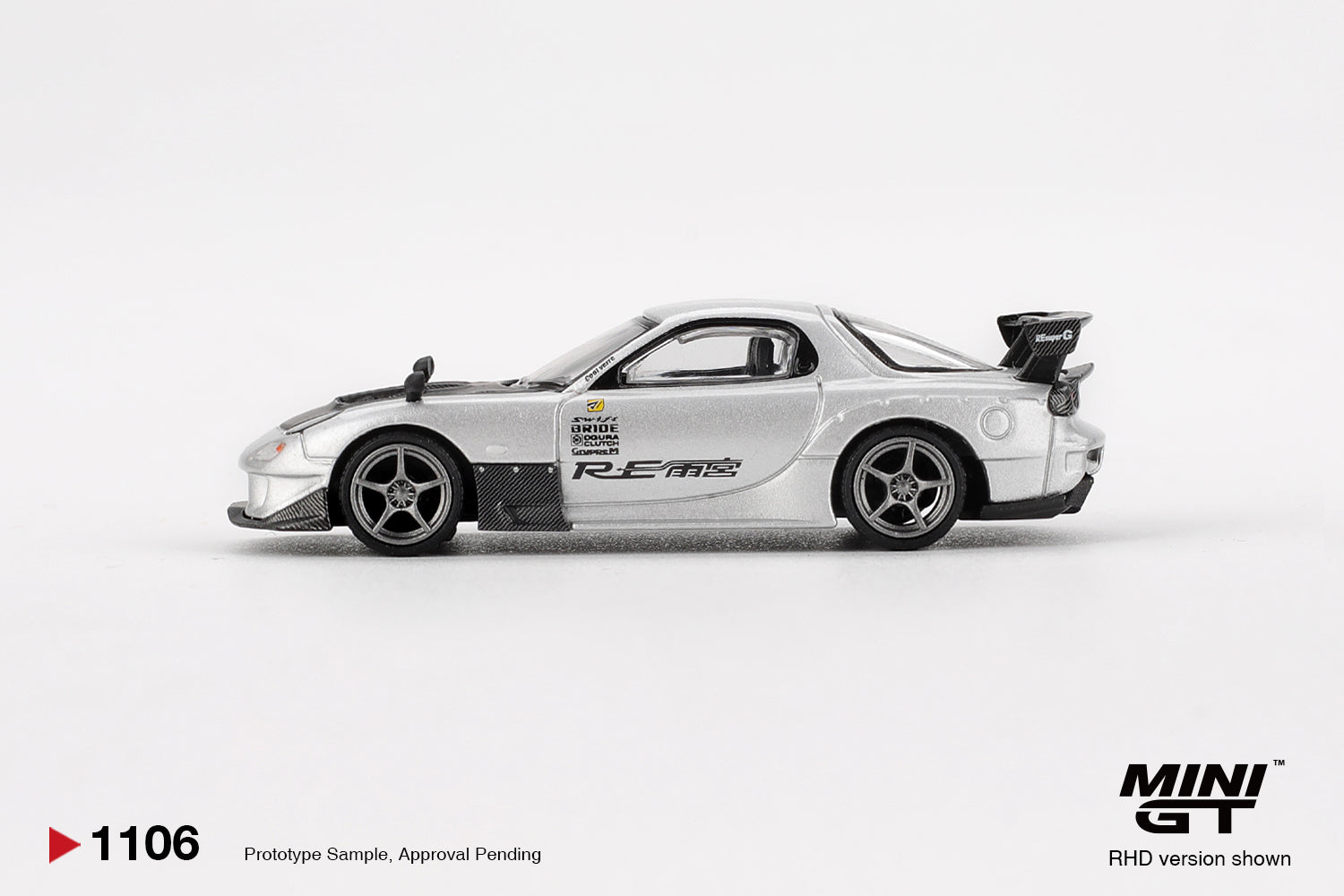 Mini GT 1/64 Mazda RX-7 RE-Amemiya Silver Metallic MGT01106-L Diecast Scale Model
