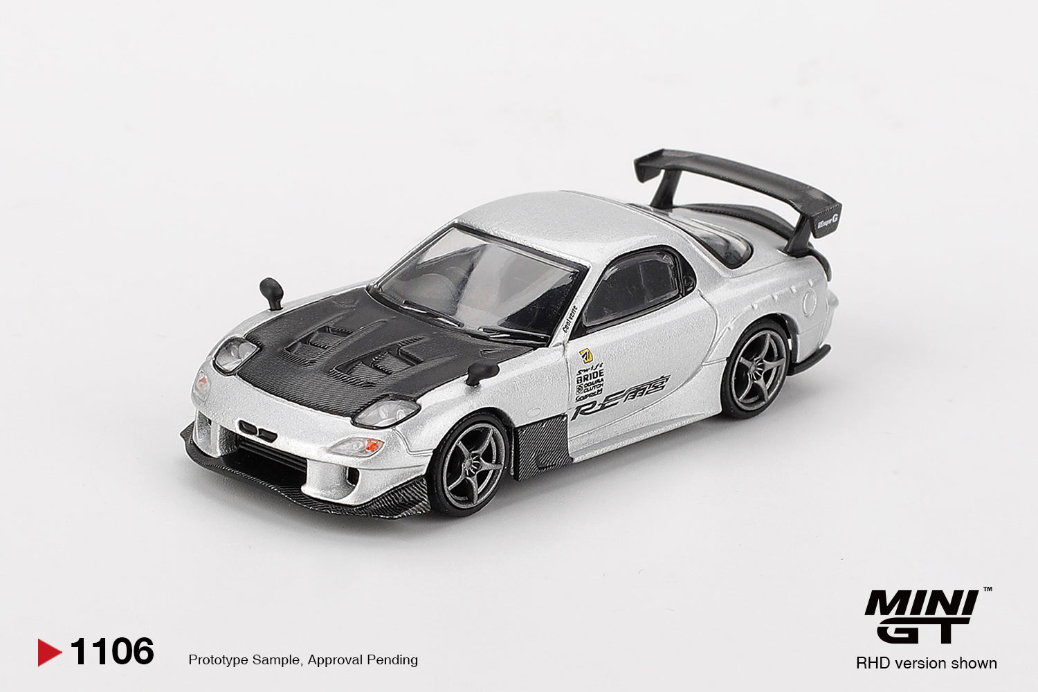 Mini GT 1/64 Mazda RX-7 RE-Amemiya Silver Metallic MGT01106-L Diecast Scale Model