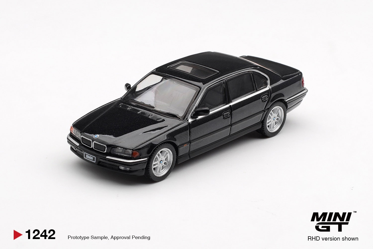 [PRE ORDER] Mini GT 1/64 BMW 750IL Black Sapphire MGT01242-L Diecast Scale Model