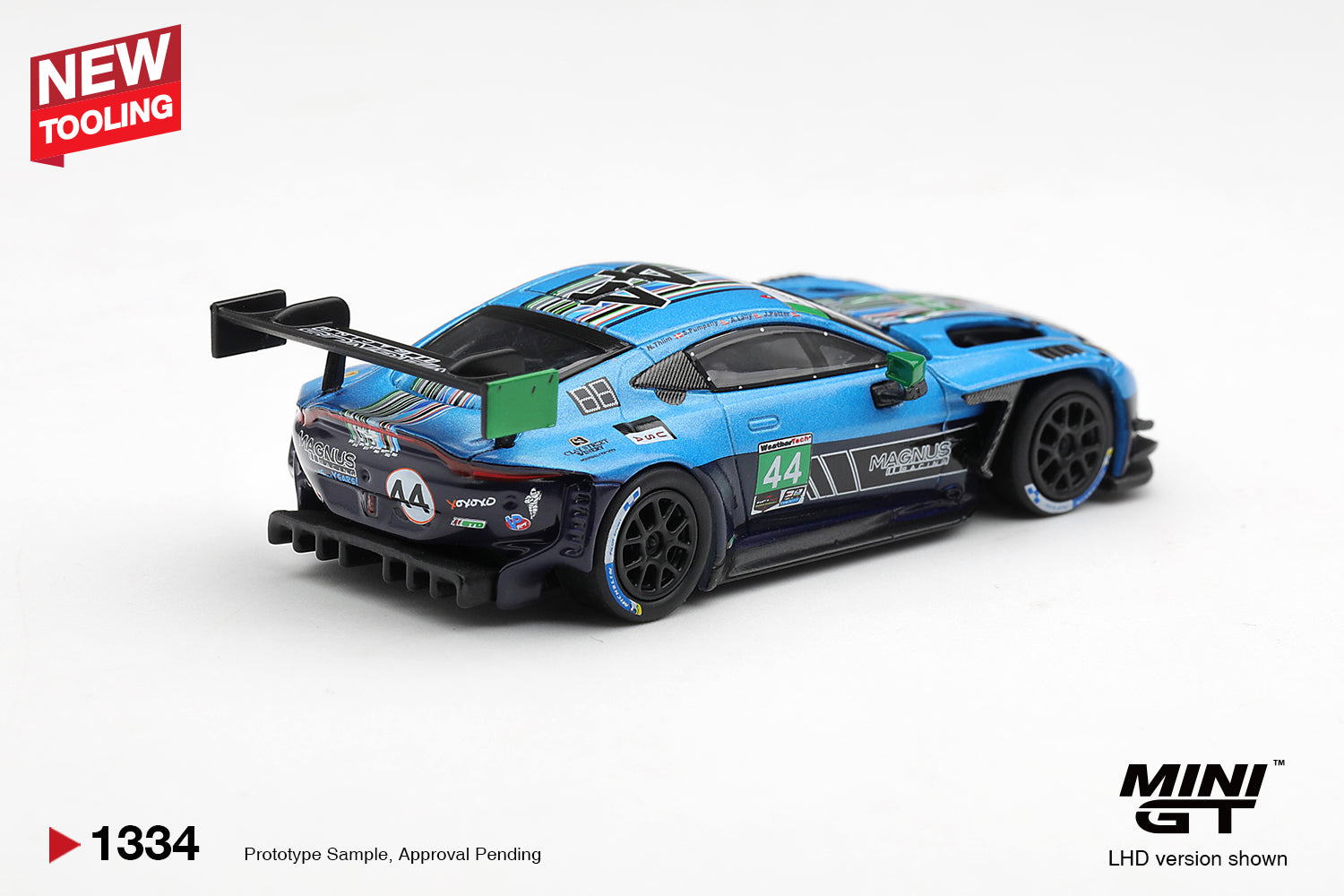 [PRE ORDER] Mini GT 1/64 Aston Martin Vantage GT3 Evo #44 Magnus Racing 2025 IMSA Daytona 24 Hrs MGT01334-L Diecast Scale Model Car