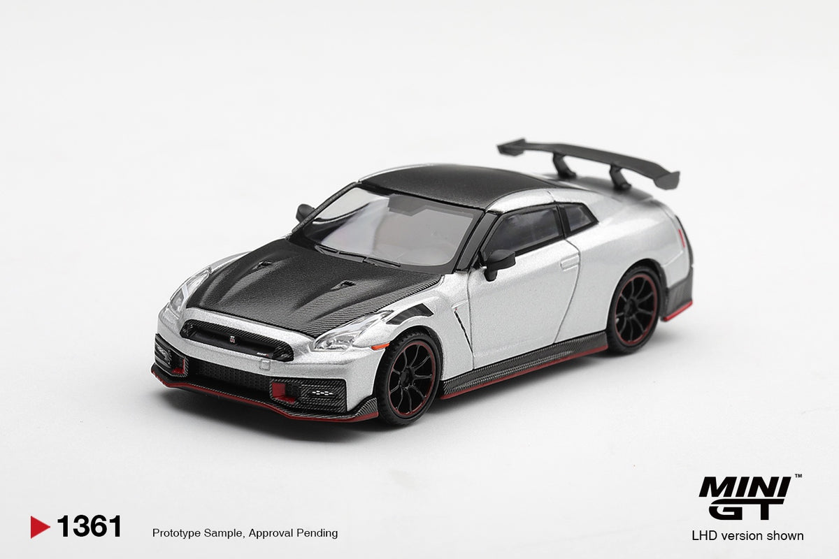 [PRE ORDER] Mini GT 1/64 Nissan GT-R NISMO 2024 Silver / Blister Packaging MGT01361-BL Diecast Scale Model