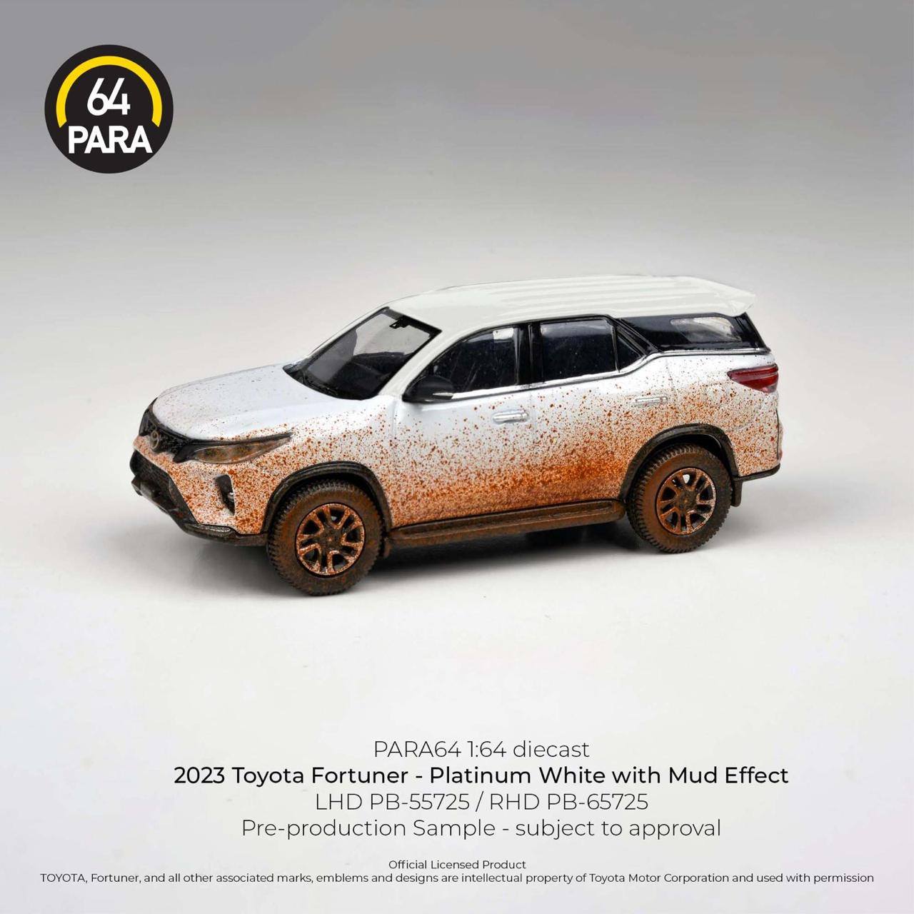 Para64 x Blue and Yellow Diecast Toys 2023 Toyota Fortuner Platinum White With Mud Effect RHD DiecasT