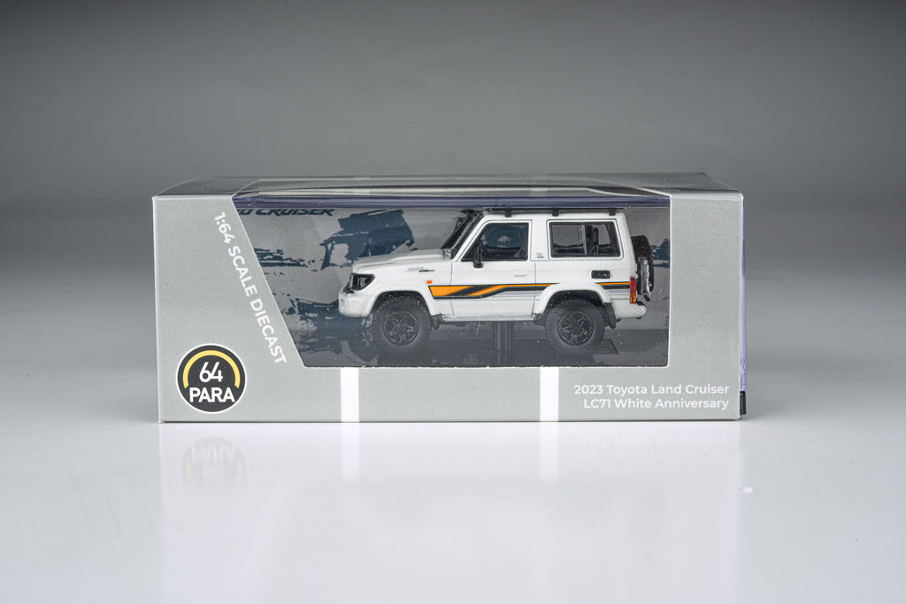 Para64 1/64 2014 Toyota Land Cruiser LC 71 Anniversary Edition PA-55567 LHD Diecast Scale Model Toy Car