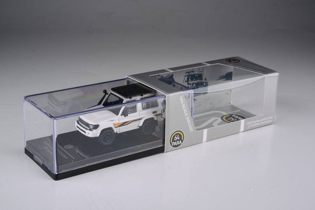Para64 1/64 2014 Toyota Land Cruiser LC 71 Anniversary Edition PA-55567 LHD Diecast Scale Model Toy Car