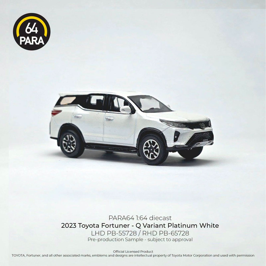 PARA64 1/64 2023 Toyota Fortuner - Q Variant Platinum White RHD PB65728 Diecast Scale Model