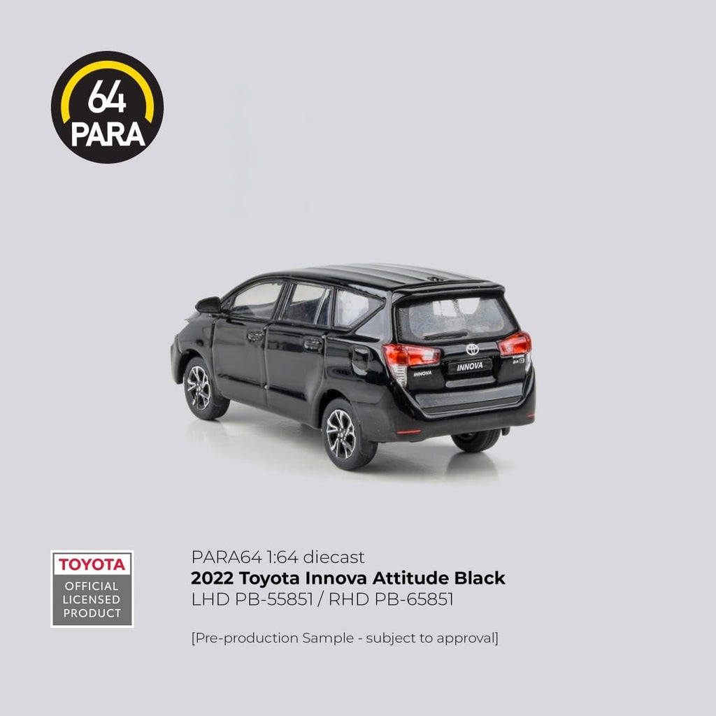 Para64 1/64 2022 Toyota Innova Attitude Black LHD PB55851 Diecast Scale Model Car