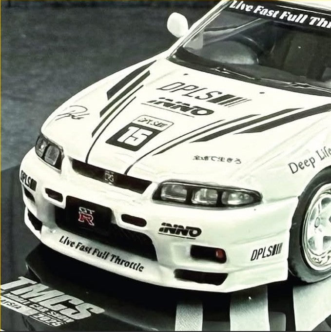 INNO64 1/64 Nissan Skyline GT-R (R33) DPLS X INNO64 IN64-DPLS-R33-TMCS25 Diecast Car Model