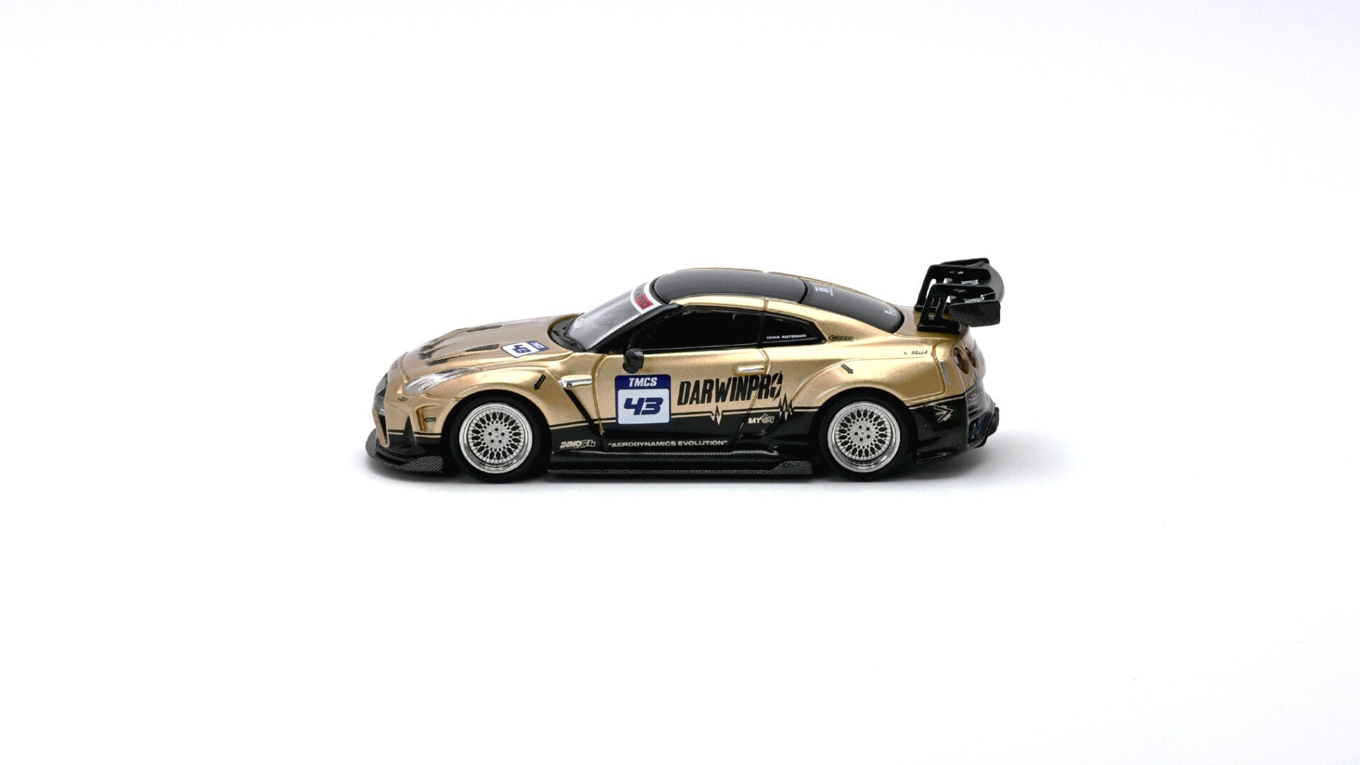 Inno64 1/64 DarwinPRO R35 Lifetime WBK TMCS26 Event Edition IN64-R35DP-TMCS26 Diecast Scale Model