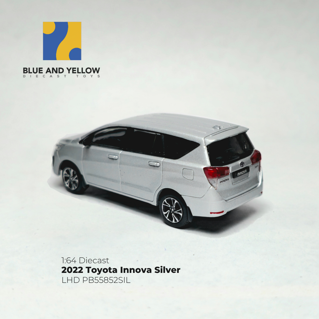 Custom Painted 1/64 2022 Toyota Innova Silver PB55852SIL Diecast Scale Model