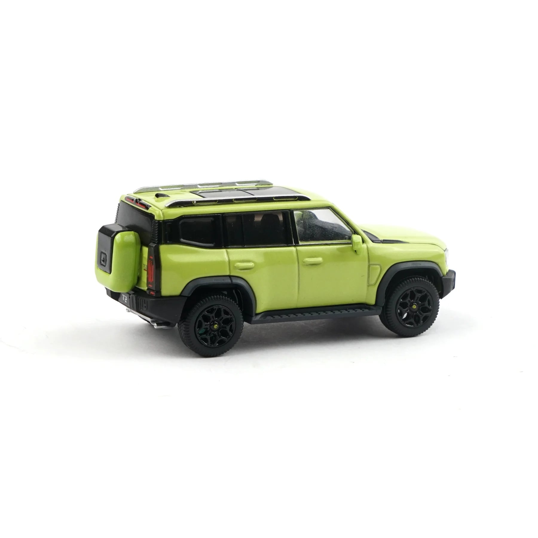 Xcartoys 1/64 Jetour T2 SUV Kinetic Yellow  T17-04 Diecast Scale Model